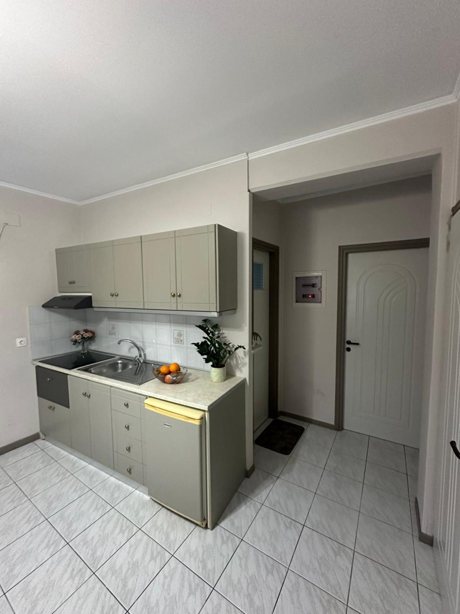 Repanidi Apartments Repanidhion ภายนอก รูปภาพ